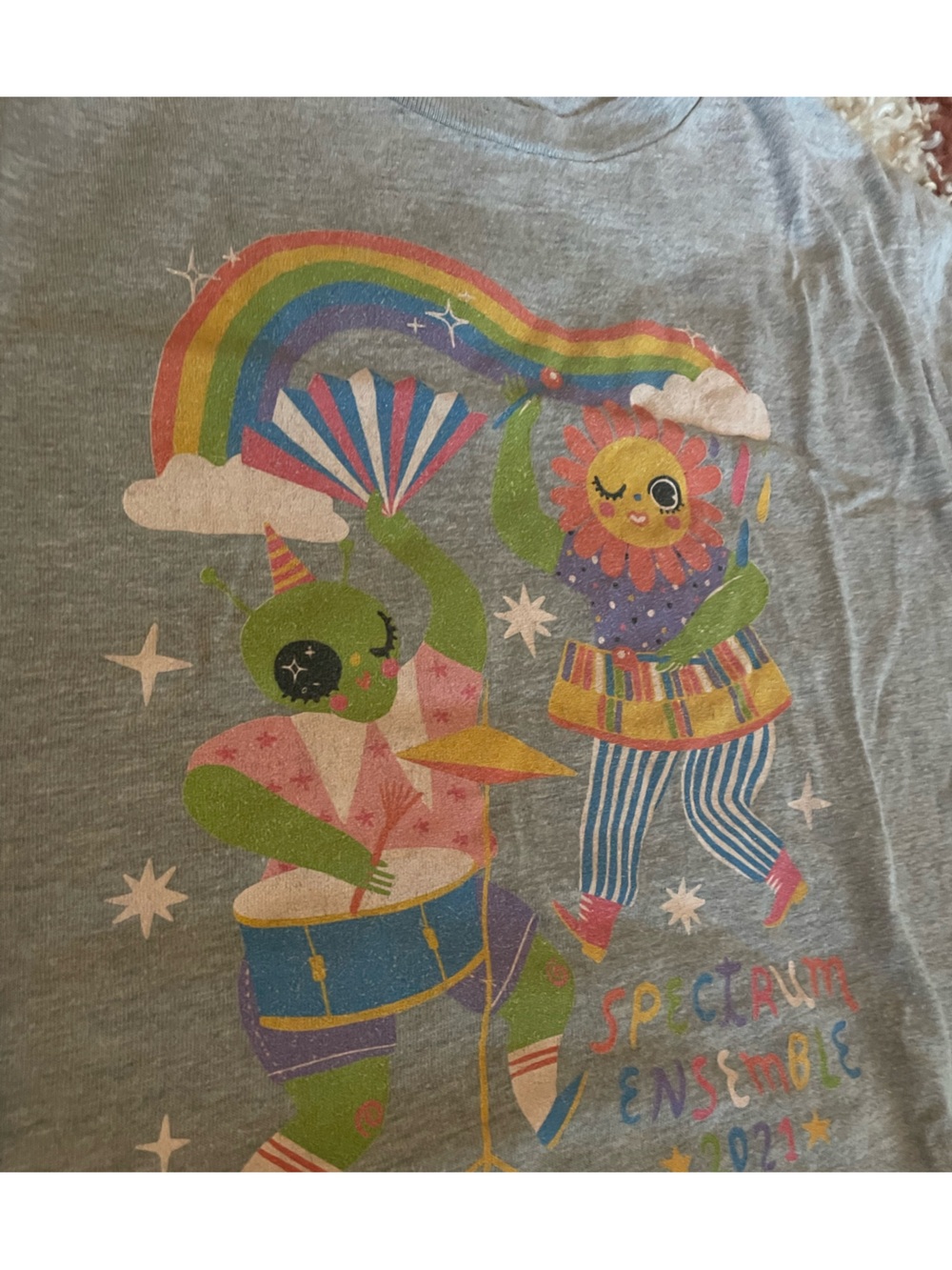 Whimsical Rainbow Alien & Flower Graphic Tee - Gray, Green, Pink kids tee